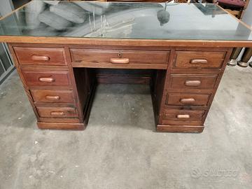 Scrivania XIX secolo
