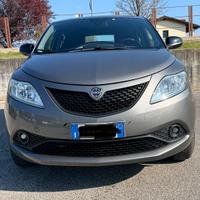 Lancia Yipsilon 0.9 Eco Chic Benzina / Metano