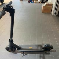 Monopattino segway G30