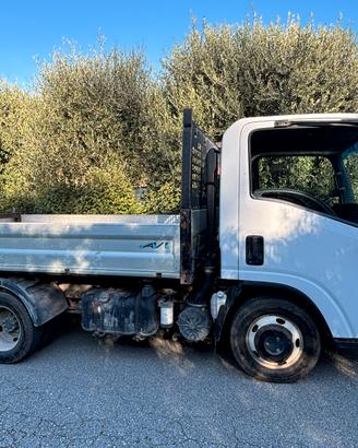 Isuzu LNR 85 ribaltabile trilaterale