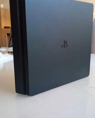 Playstation  4