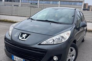 Peugeot 207 1.4 HDi 70CV 5p. Allure