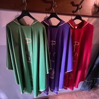 3 casule sacerdote (verde, viola, rossa)