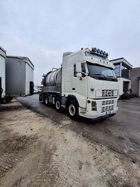 Volvo 4 assi ADR spurghi