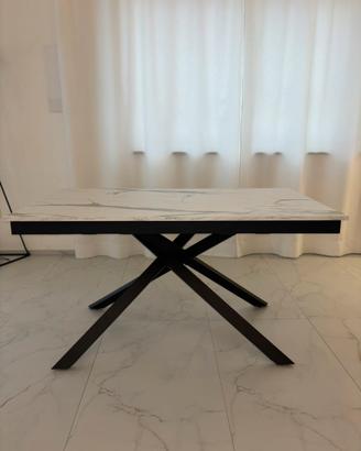 Tavolo design nuovo effetto marmo allungabile