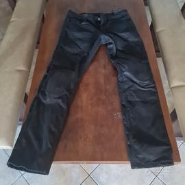 Pantaloni moto