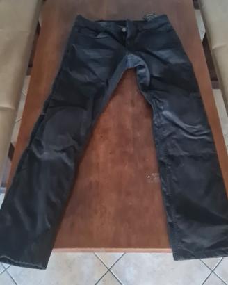 Pantaloni moto
