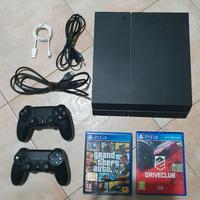 PS4 500 gb + 2 controller + 2 giochi