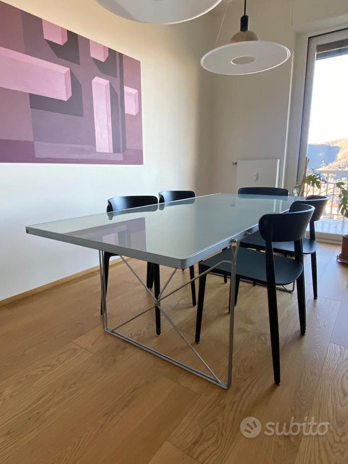 Tavolo ikea vetro e ferro Mobili usati