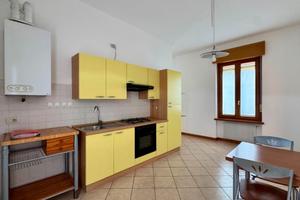 Tarcento CENTRO - Bilocale con balcone e garage