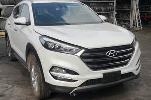 HYUNDAI TUCSON 4WD  - 2.0D 100 KW - ANNO 2016