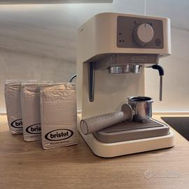 Macchina del caffè Delonghi Stilosa