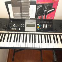 tastiera musicale Yamaha E223