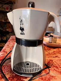 Mokkona Bialetti. Macchina caffe espresso con caps
