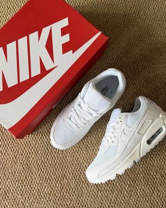 Nike Air Max 90 White – Taglia 43 – Nuove