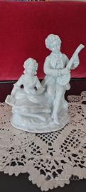 Capodimonte coppia del 700 con strumenti 
