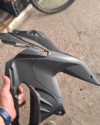 scocche  benelli trk502x 
