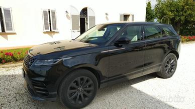 Land Rover Velar 180 con motore da revisionare