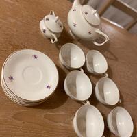 servizio da caffè/tè in porcellana  collezionismo