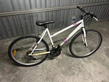 Bicicletta mountain bike Rockrider five.zero mis.M