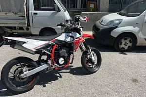 Swm 125 R