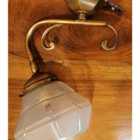 Applique dèco in ottone e vetro satinato 