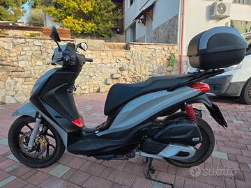 Piaggio Medley 150