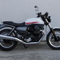 MOTO GUZZI V7 850 SPECIAL RED STRIPE - 2023