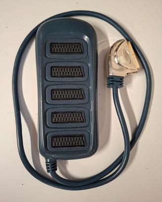 Multipresa SCART a 5 ingressi