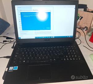 Pc portatile laptop ASUS