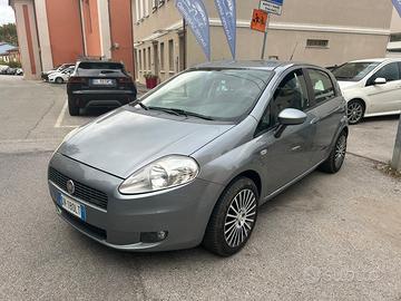 Fiat Grande Punto Grande Punto 1.3 MJT 75 CV 5 por