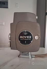 Cinepresa vintage "Agfa Movex Automatic 1".