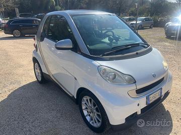 Smart ForTwo 1.0 Benzina - Neopatentati - Automati