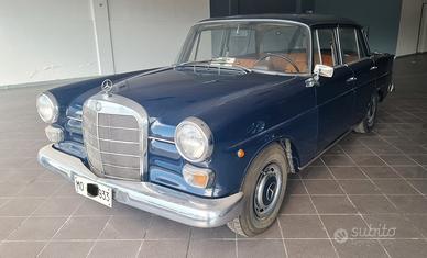 Mercedes-benz 230 W 110