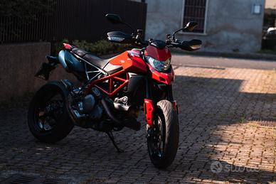 Ducati Hypermotard 950