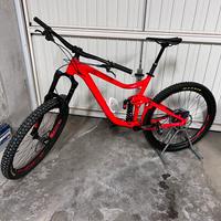 MTB enduro GIANT SX