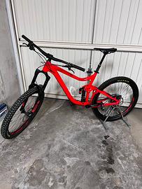 MTB enduro GIANT SX