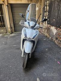 Honda SH 350