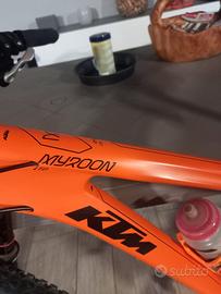 MTB  - KTM MYROON in carbonio