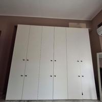 Armadio bianco 3 scomparti