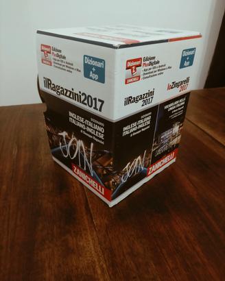 dizionari il ragazzini2017 + lo Zanichelli 2017