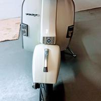 Vespa 125PX