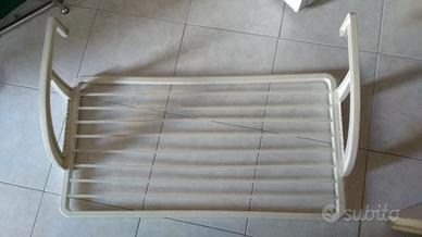 Stendino in plastica da esterno, bianco.

