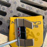 Putter Scotty Cameron FUTURA X5