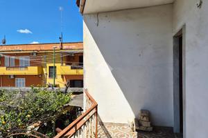 2 LOCALI A BRUSCIANO