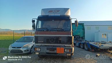 Mercedes 1824 v6 turbo