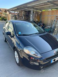 Fiat Punto 1.3 Multijet 2014 – 157.000 km – €3.900