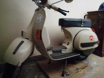 Piaggio vespa 200