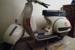 Piaggio vespa 200