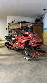 Ski doo summit 850 e-tec turbo